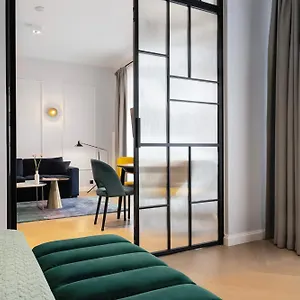 Aparthotel No.4, Warschau